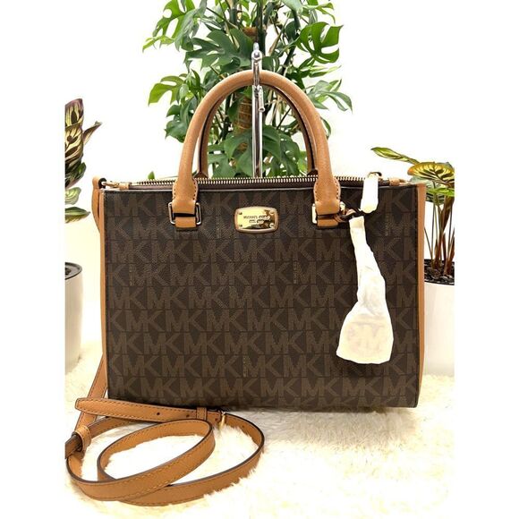🔥🍀NWT! | Mickael Kors KELLEN Satchel Handbag Msrp:$378.00 - Picture 2 of 8